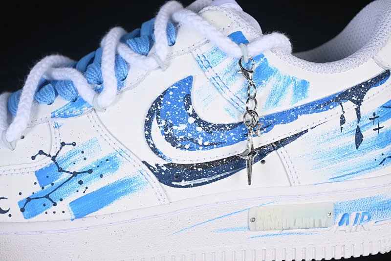 All categories Nk Air Force 1 Air Force series Nk Air Force 1 Low Air Force low-top Nike Air Force 1'07 Low "Sagittarius" Hand-painted graffiti Twelve constellations series Sagittarius Air Force One low-top casual sneakers Constellation 11231221